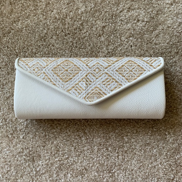 Kelly & Katie Handbags - Kelly & Katie Clutch
